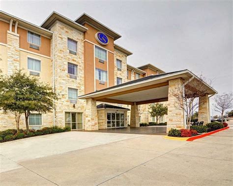 comfort suites arlington entertainment district